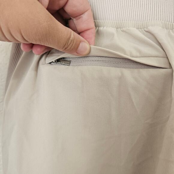 ATHLETA Brooklyn Mid-rise Ankle Pant in Abalone Cream Size 2 - Picture 5 of 10